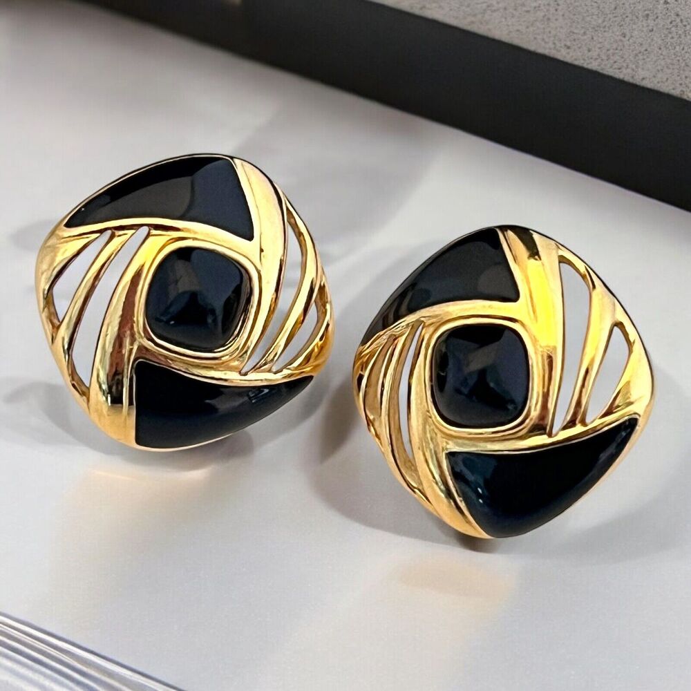 Vintage 1980s Trifari Earrings Black Enamel Cabochon Gold Tone Pierced - 9C